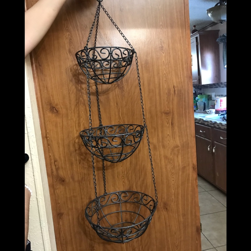 basket fruit